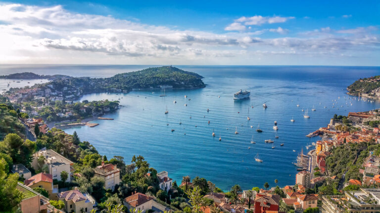 How Do Yacht Transportation Services Work & How Are Yachts Transported?
